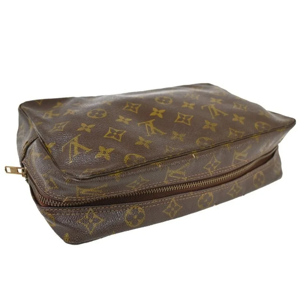 LOUIS VUITTON Trousse Toilette 23 Clutch Hand Bag Monogram Brown M47524 02SH481